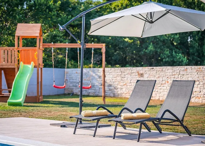Сasa de vacaciones Vitis Vitae Peresiji
